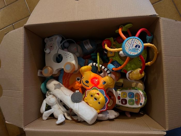 Lot de jouet bébé - photo numéro 2