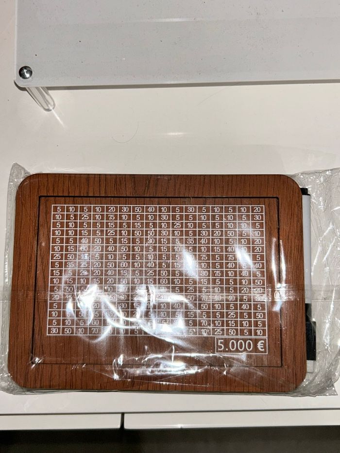 Tirelire Japonaise économies 5000€