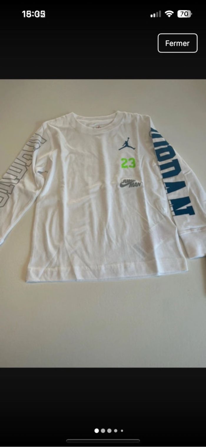 Tee shirt manches longues Jordan 4/5 ans neuf