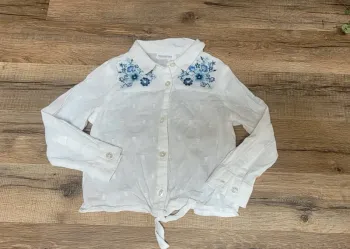 Chemise blouse légère brodée