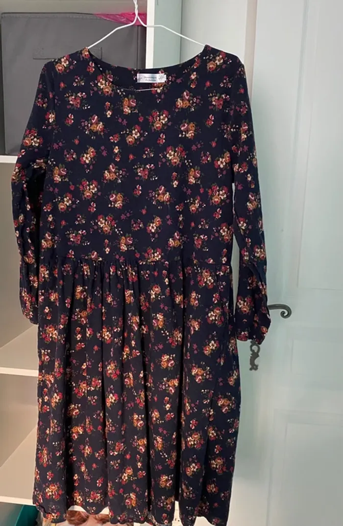 # jolie robe #