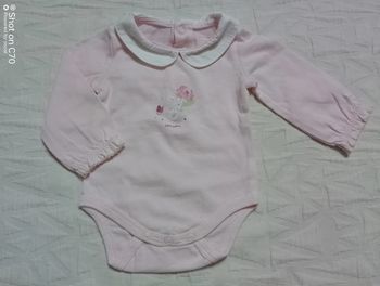 Sergent Major body rose lapin col 1 mois