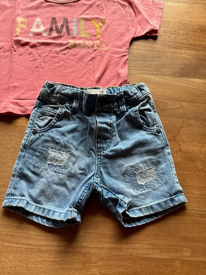 Tee shirt / Bermuda en jeans Zara Taille 12/18 mois - photo numéro 5