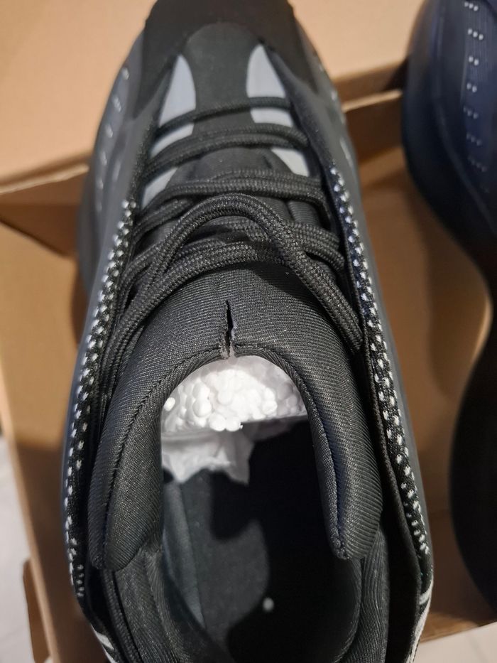 Basket yeezy 770 v3 - photo numéro 5