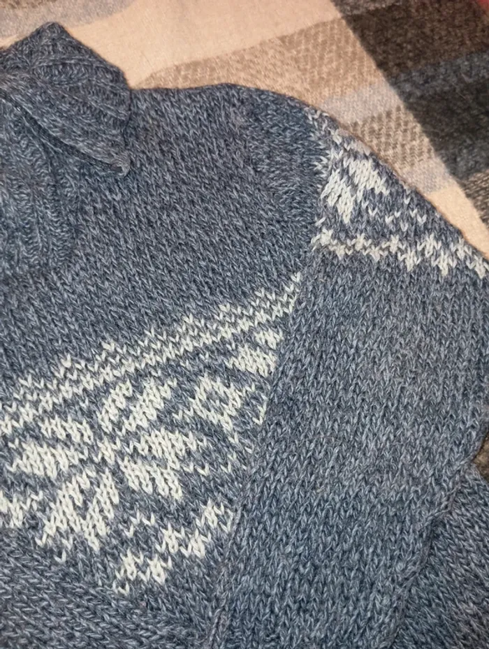 Pull en laine col montant 8 ans - photo numéro 4