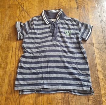 polo manche courte garçon à rayure gris et bleu marine taille 5ans tape à l'œil