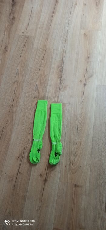Chaussettes de foot kipsta p. 31/34