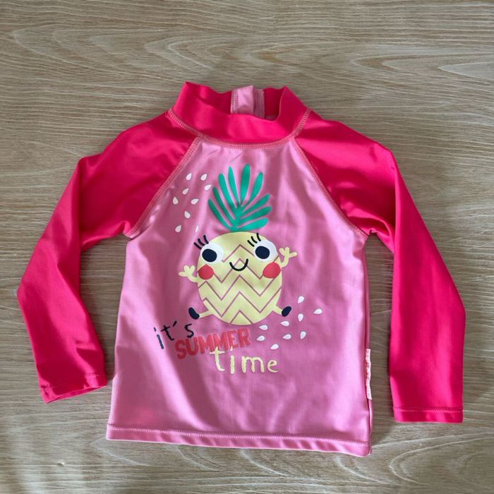 Haut de maillot a manche fille