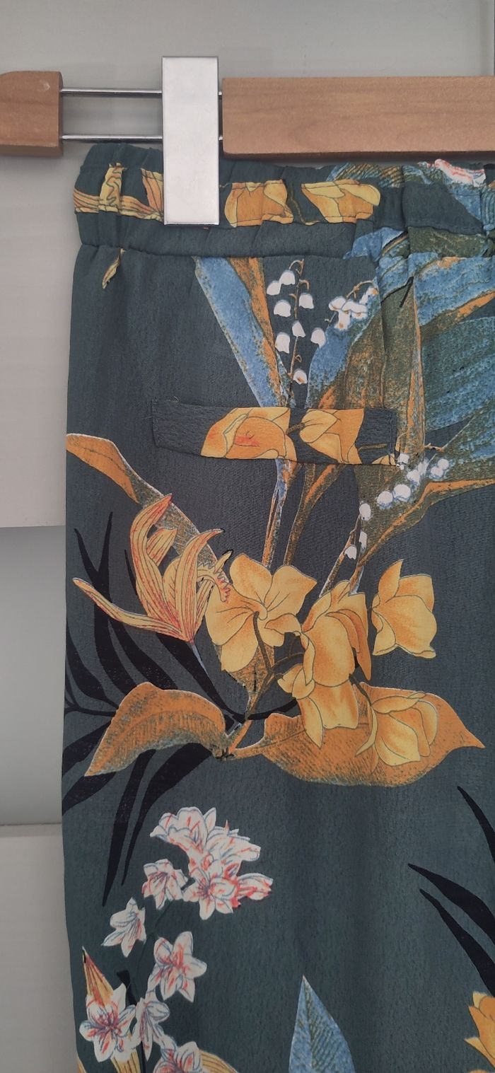 Pantalon fluide à fleurs - photo numéro 4