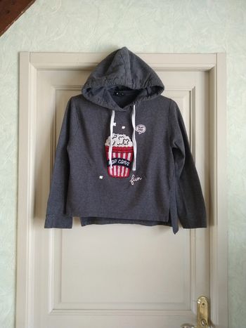 Sweat à capuche Jennyfer 36