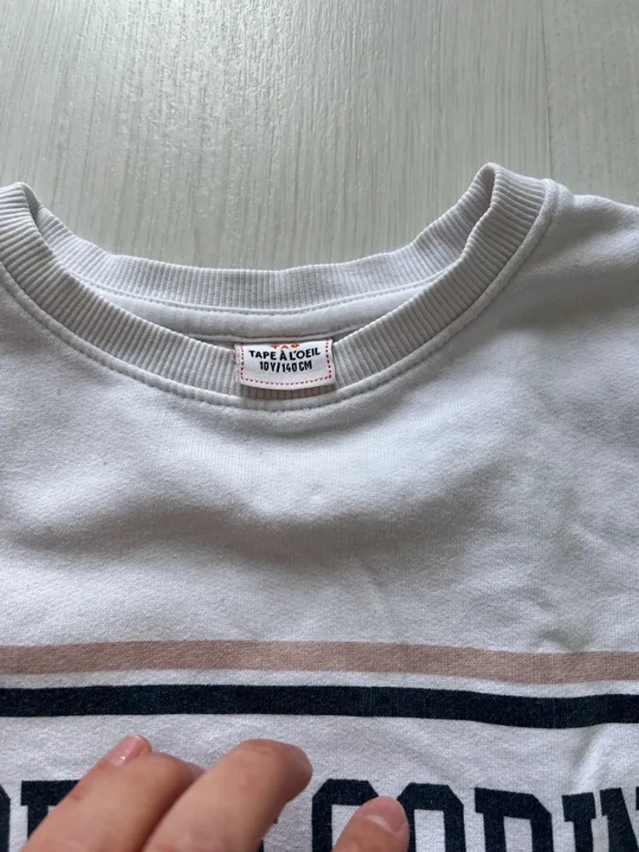 Sweat taille 10ans - photo numéro 3