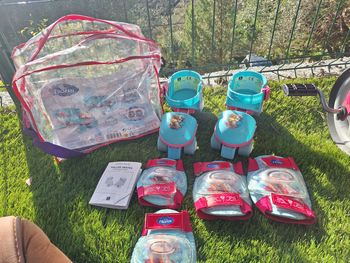 Lot patin a roulette avec protection reine des neiges