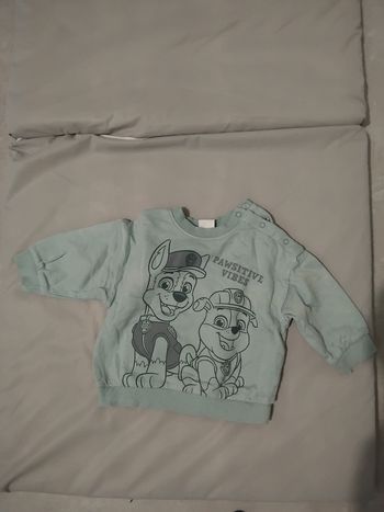 Pull bleu clair