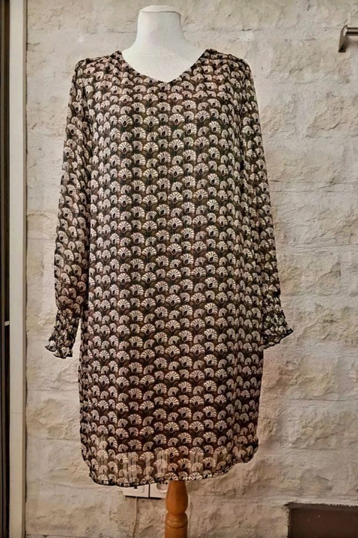Très belle robe sigbe nature taille 40 en excellent état