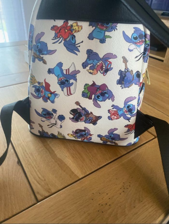 Sac à dos Loungefly Disney - photo numéro 4