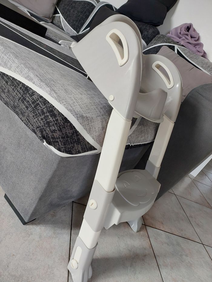 Reducteur toilette - photo numéro 2