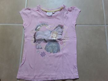 T-shirt mauve MC fille 6 ans PRINCESS SOFIA TBE