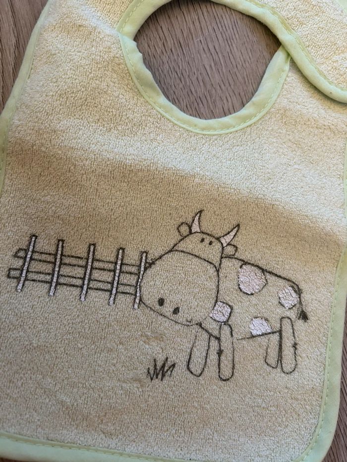 Bavoirs - photo numéro 4