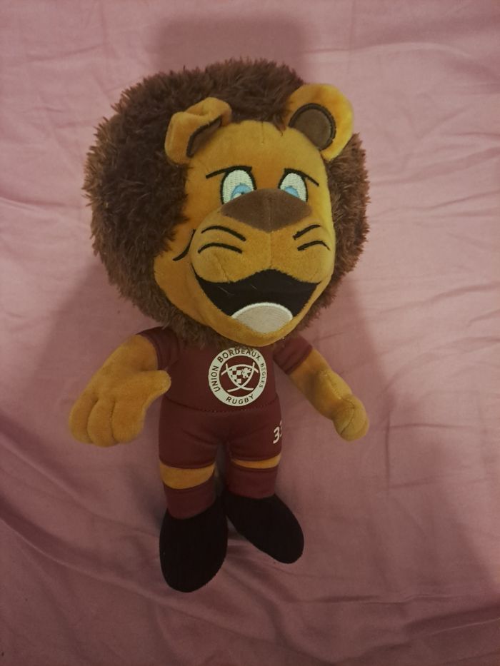 Peluche lion