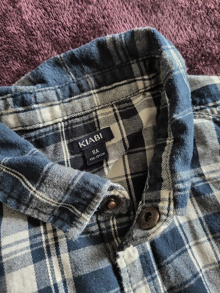 Chemise carreaux blanc et bleu marine Kiabi 8 ans - photo numéro 3