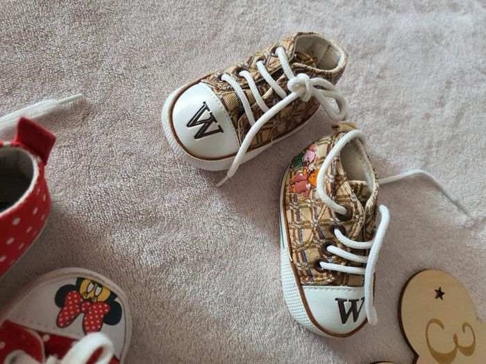 Lot chaussures bébé - photo numéro 3