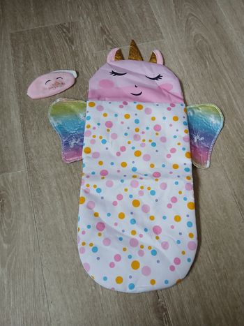 Jouet sac de couchage poupon neuf