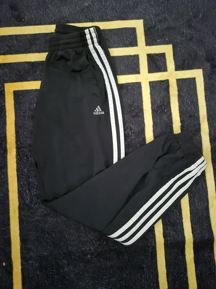 bas survetment adidas