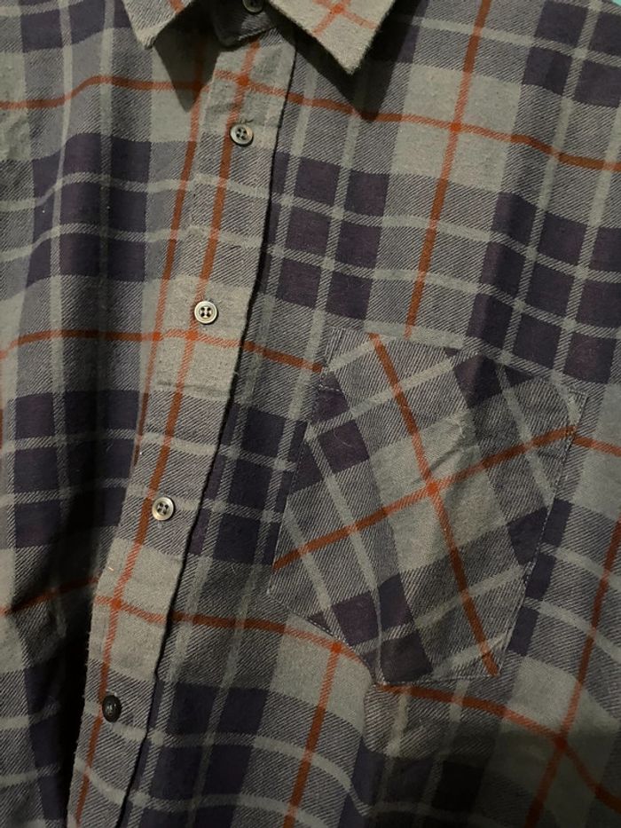 Chemise à carreaux - photo numéro 2