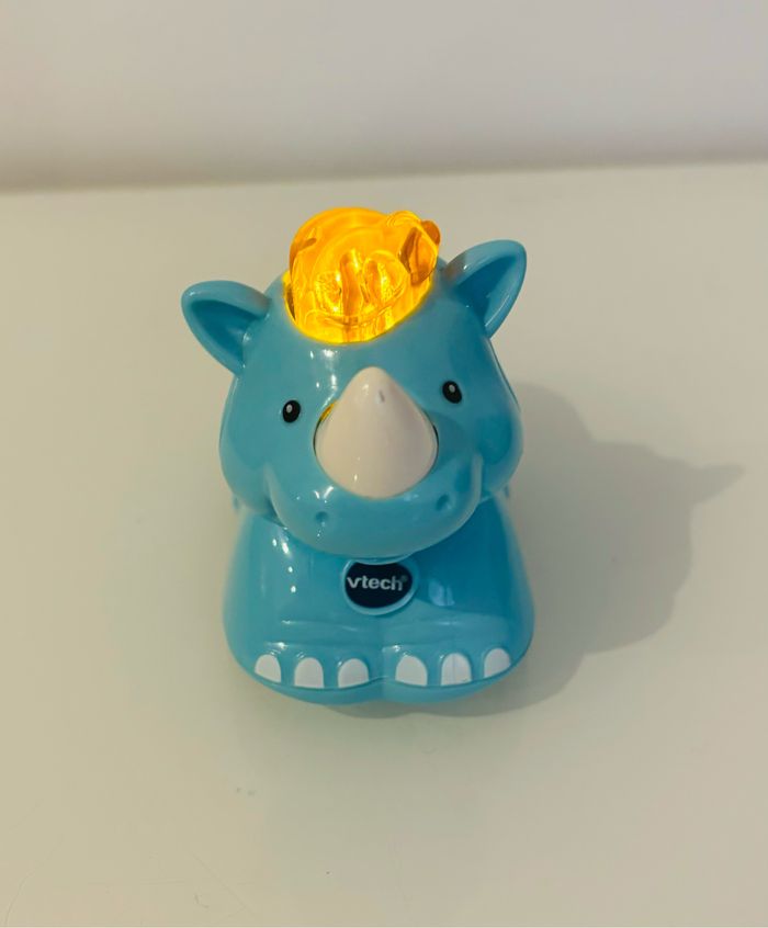 vtech tut tut animo Aldo le rhino super costaud bleu zoo maxi jungle super ferme bateau poulailer animaux coq lion tigre cochon cabane magique niche chien copains bolides rare lot SOP77 - photo numéro 3