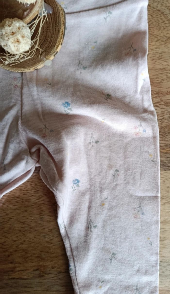 Legging fleurie - photo numéro 2