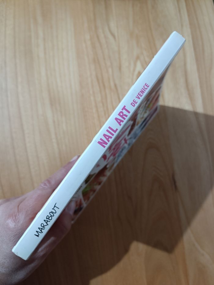 Nail art - photo numéro 2