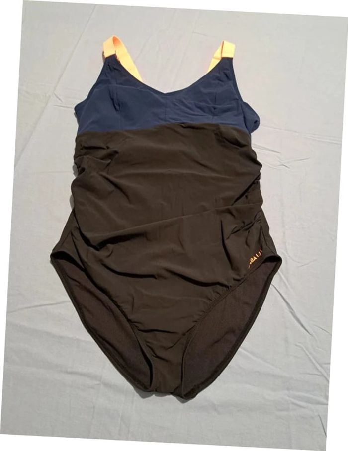 Maillot de bain de grossesse Décathlon Najabi