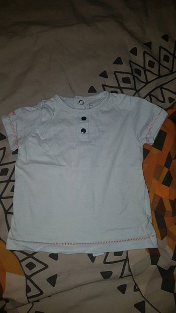 T-tshirt sucre d'orge 6 mois-67cm 0€50 -50% dès 2 achetés