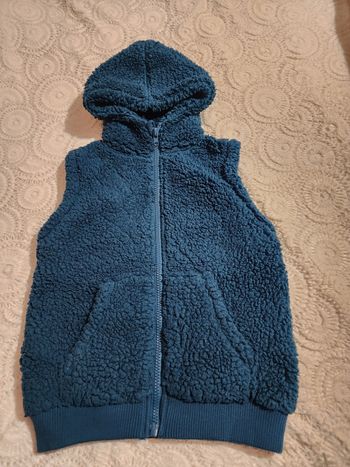Gilet sans veste à capuche