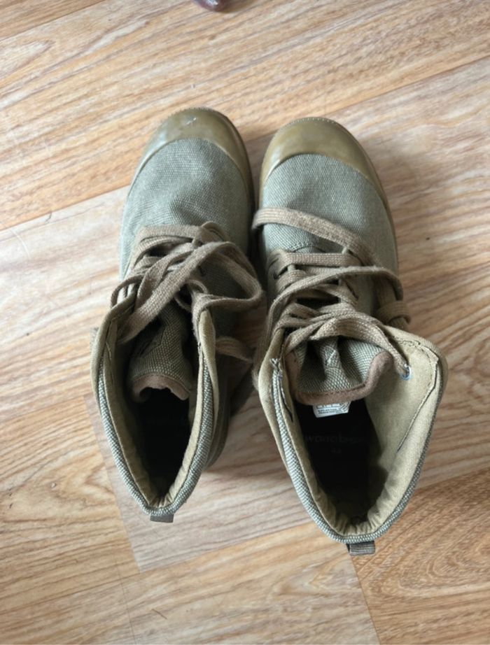 Chaussure de travail