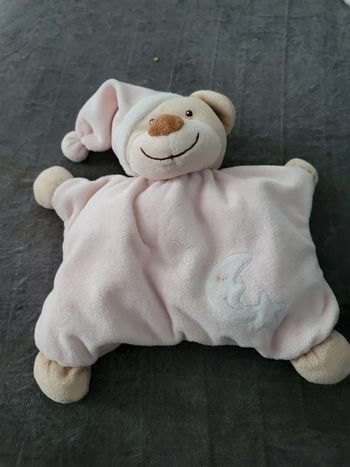 Doudou ourson bout chou