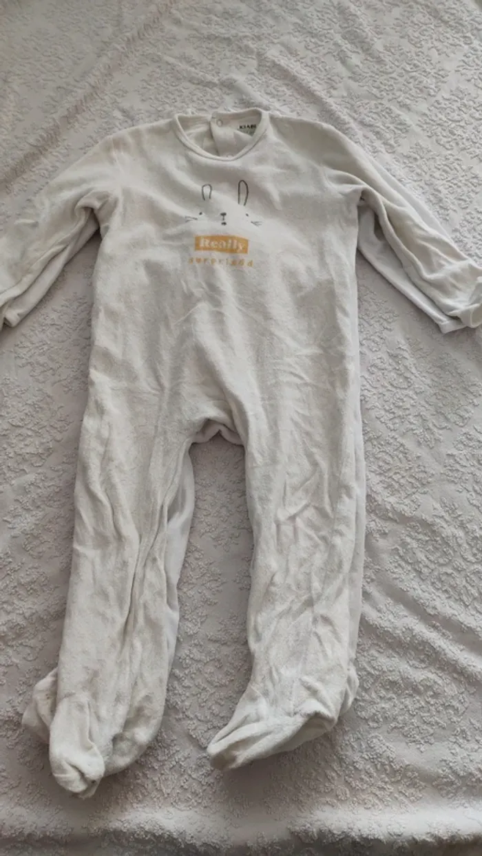 Lot de 4 pyjamas en 36 mois diverses marques - photo numéro 3