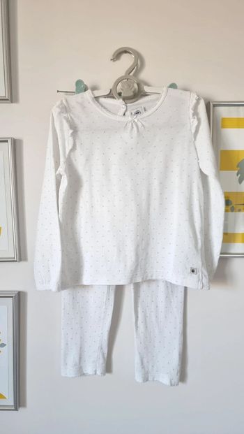 Pijama leger petit bateau taille 4ans
