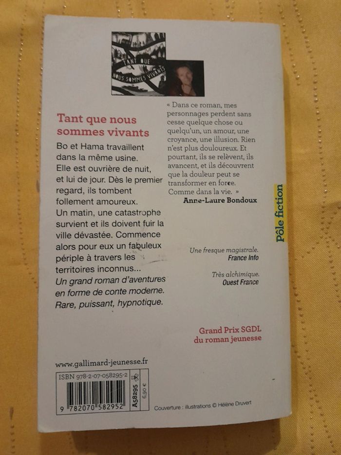 Livre "Tant que nous sommes vivants" d'Anne-Laure Bondoux - photo numéro 6