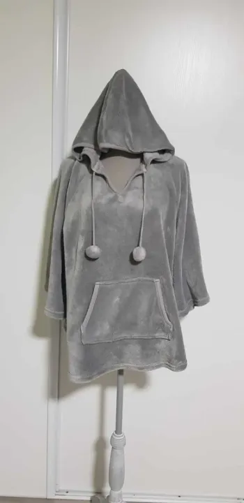 Poncho polaire / pyjama d'hiver / pilou