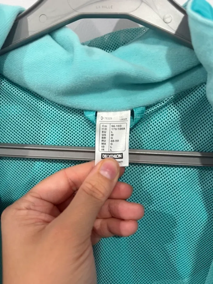 Veste imperméable bleu turquoise Quechua taille L - photo numéro 7