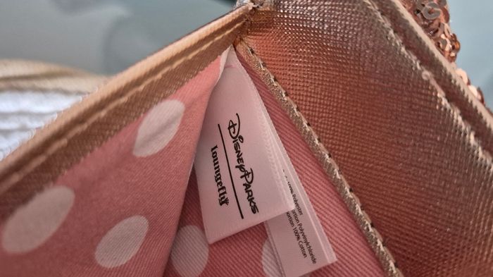 Portefeuille loungefly disney minnie disneyland paris - photo numéro 8