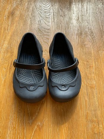 Ballerines Crocs enfant noires taille C6 - C7