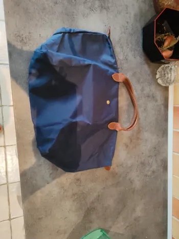 Sac longchamp type m bleu marine
