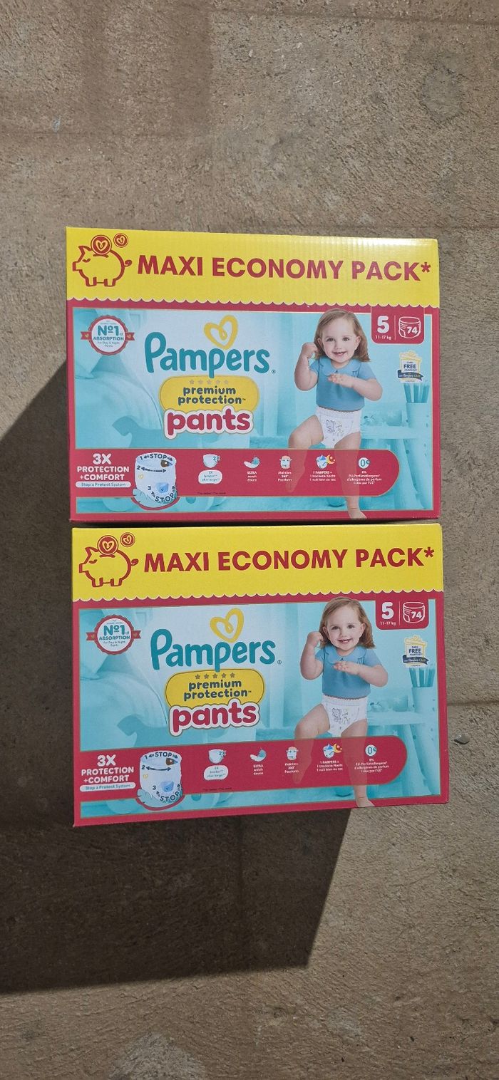 Lot de 148 couches-culottes Pampers Premium Protection Pants Taille 5