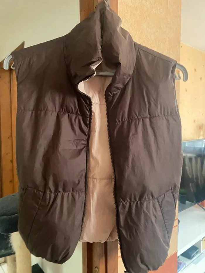 🧥 Blouson Sans Manche Réversible Kiabi - Taille 36 - photo numéro 3