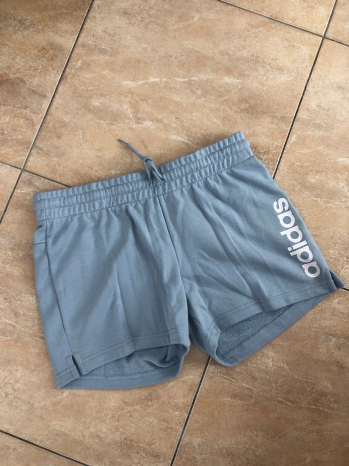 Short adidas
