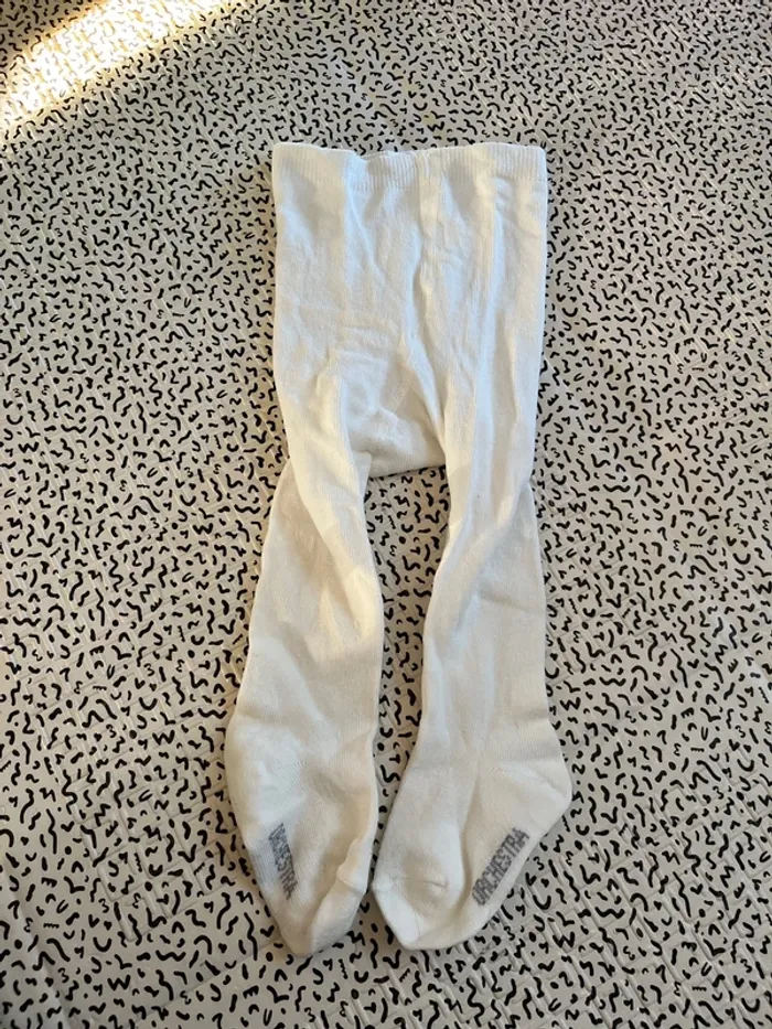 Paire de collants taille 17/18