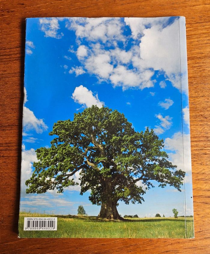 "Estonie - Lettonie - Lituanie".
65 pages.
ISBN : 978.994.94.4802.9 - photo numéro 2