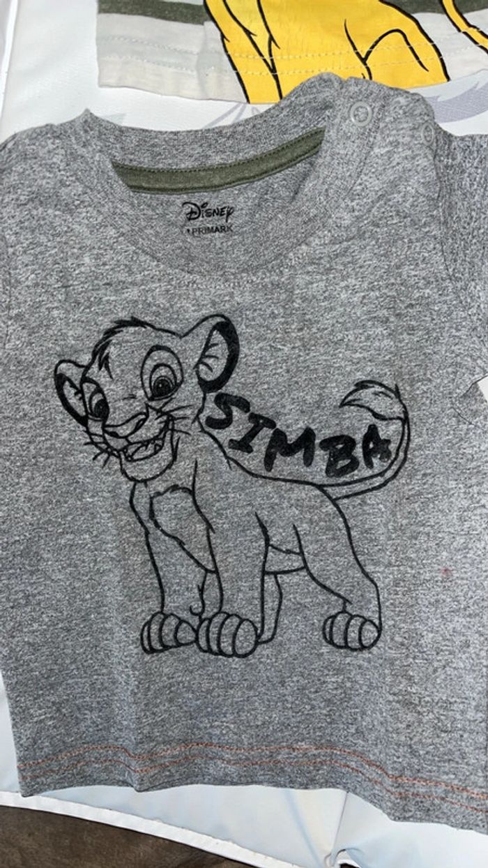 Lot 2 tee shirt manches longues simba roi lion 6mois Disney primark - photo numéro 3